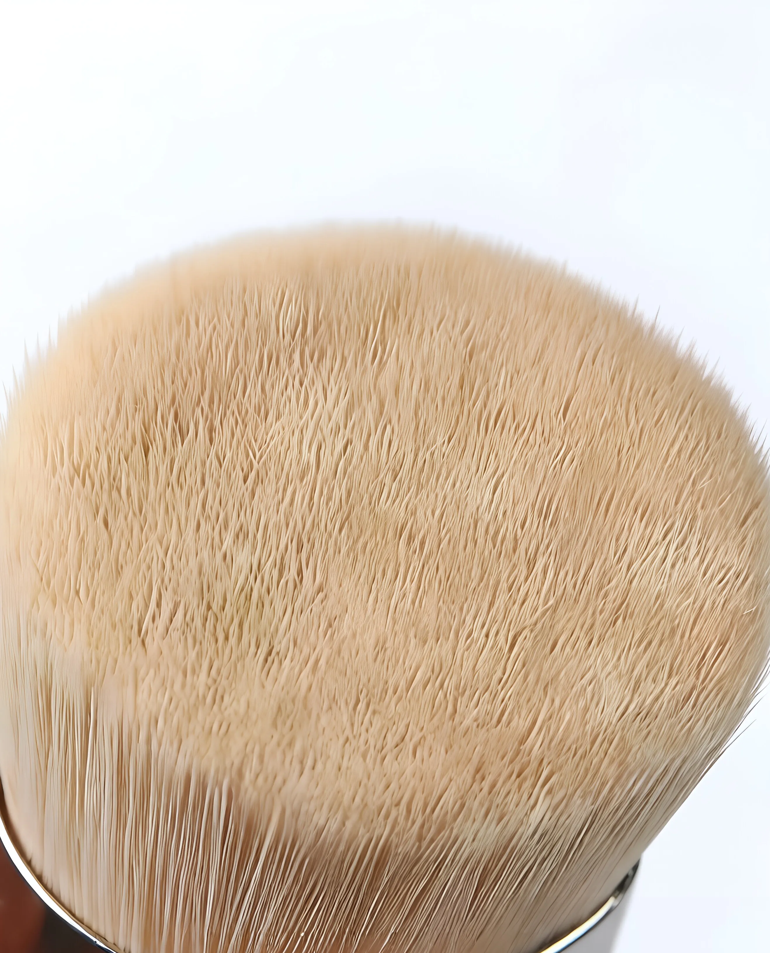 White Copper Tube Makeup Brush - Dense Liquid-Diffusing Profile